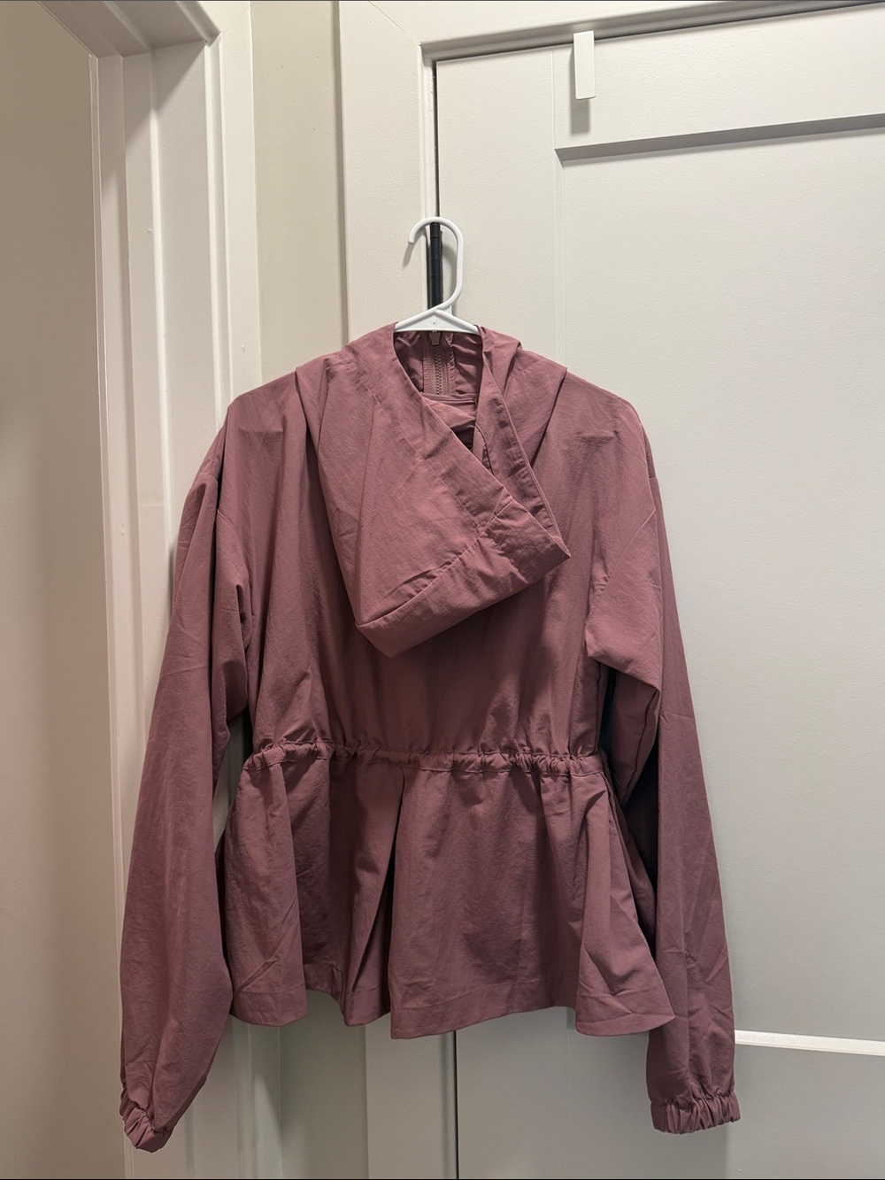 Nike Women's Dusty Rose Hooded Utility Jacket - Picture 2 of 4